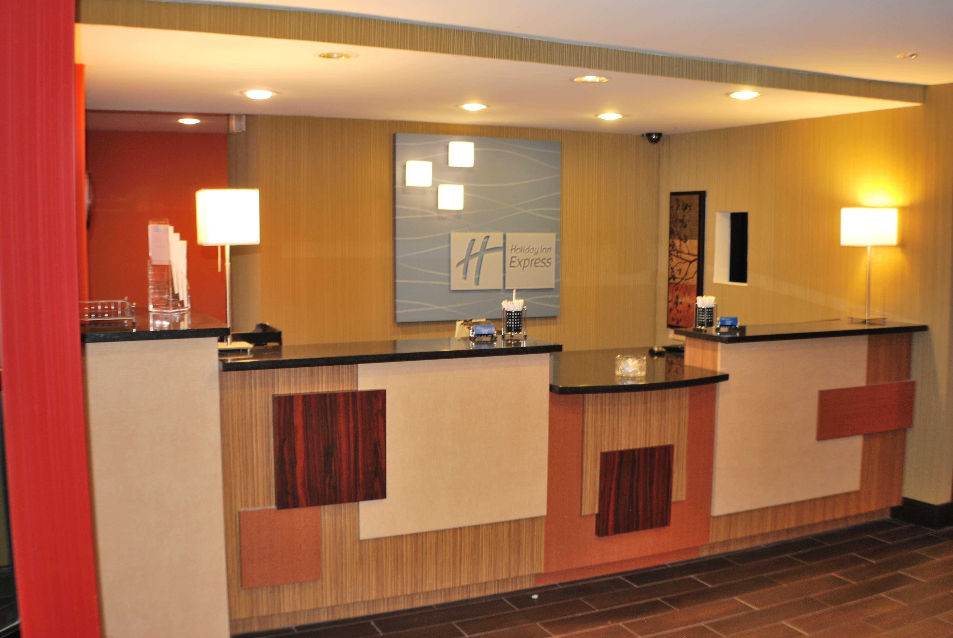Holiday Inn Express Nashville W-I40 By Ihg Exterior foto
