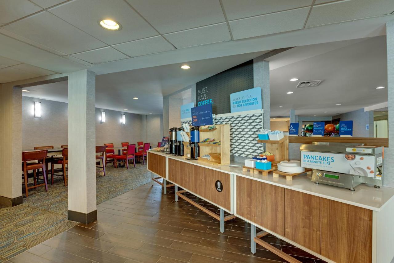 Holiday Inn Express Nashville W-I40 By Ihg Exterior foto