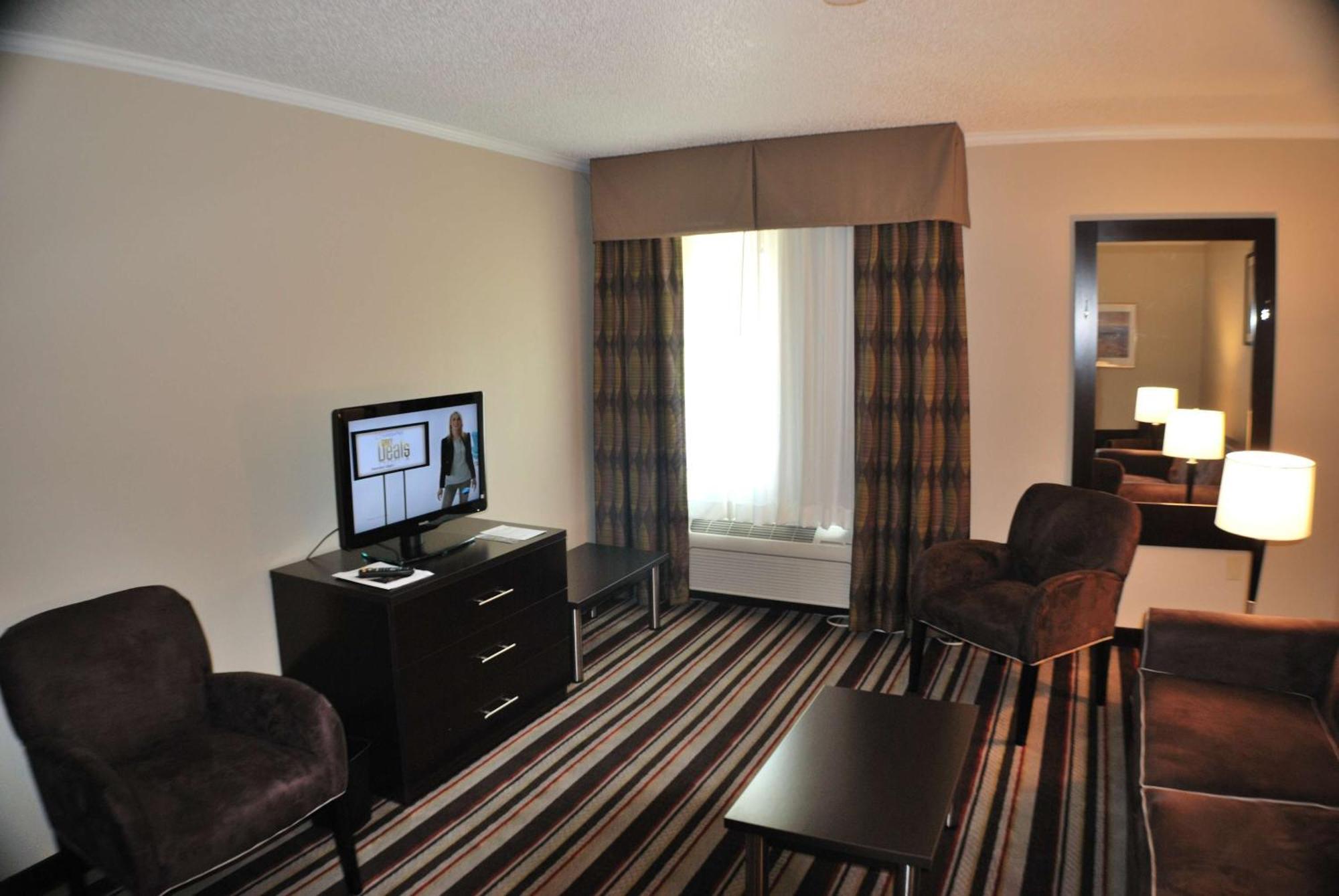 Holiday Inn Express Nashville W-I40 By Ihg Exterior foto